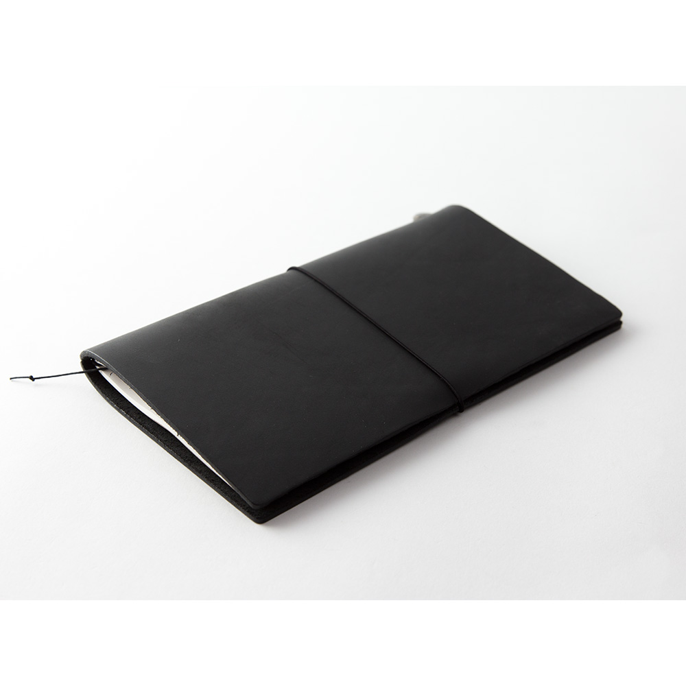TRAVELER’S Notebook Regular Size