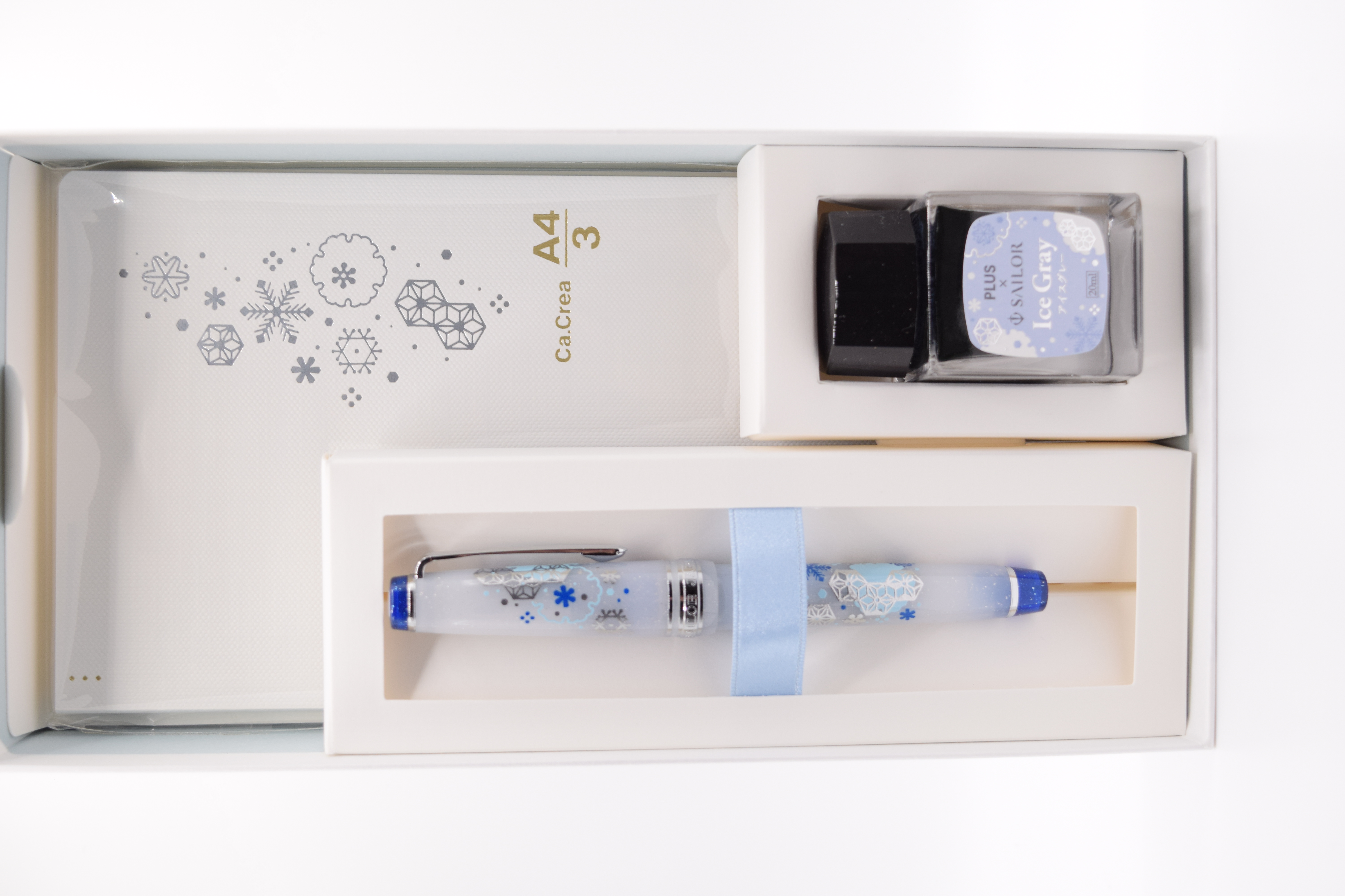 PG Slim SNOW Limited Edition – PLUS x SAILOR  