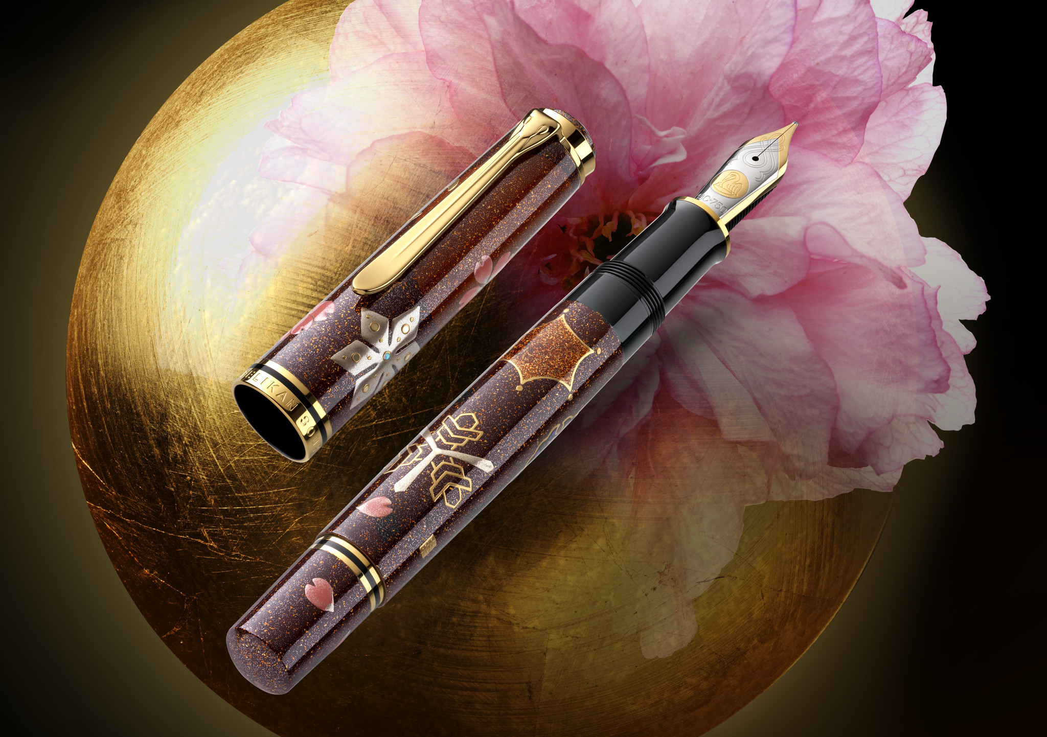 Pelikan M1000 - LIMITED EDITION Maki-e Snow, Moon and Flowers